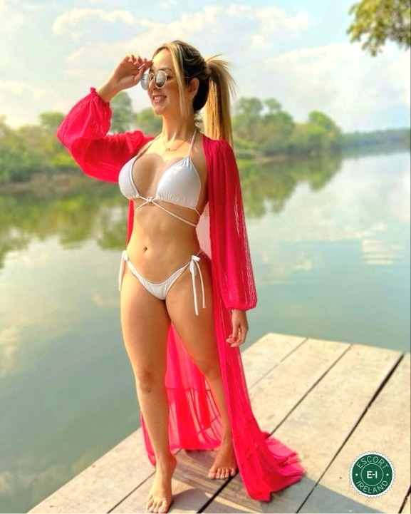 Isis Sexy